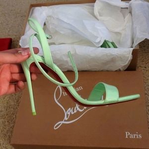 Christian Louboutin loubigirl 100
